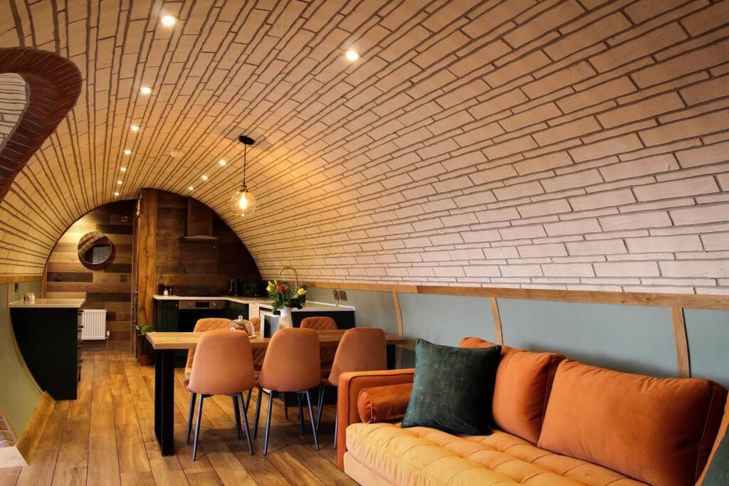 Hedgehogs View Appartement Rhayader Buitenkant foto